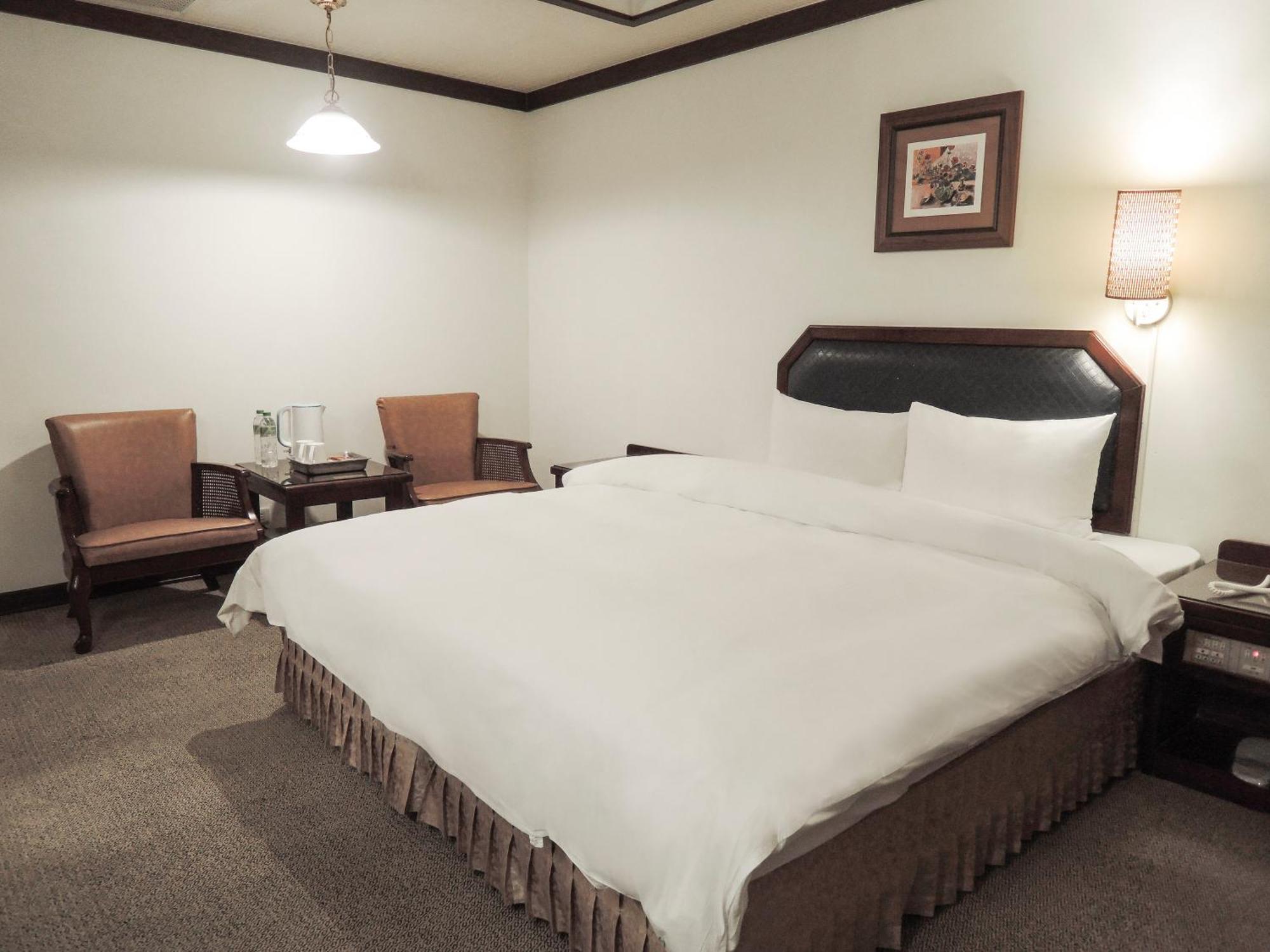 Guide Hotel Changhua Jhongjheng Dış mekan fotoğraf